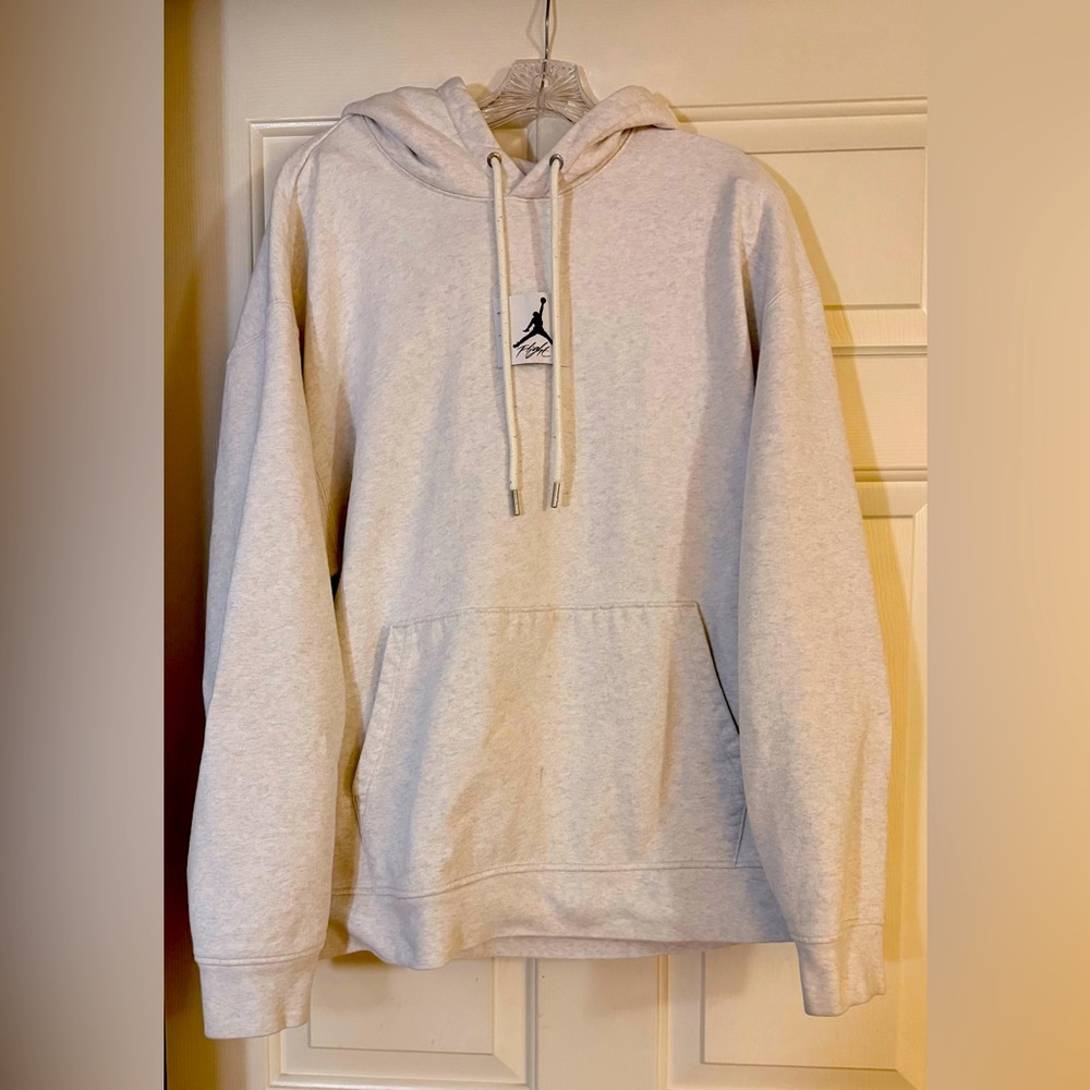 Jordan’s Essential Statement Hoodie